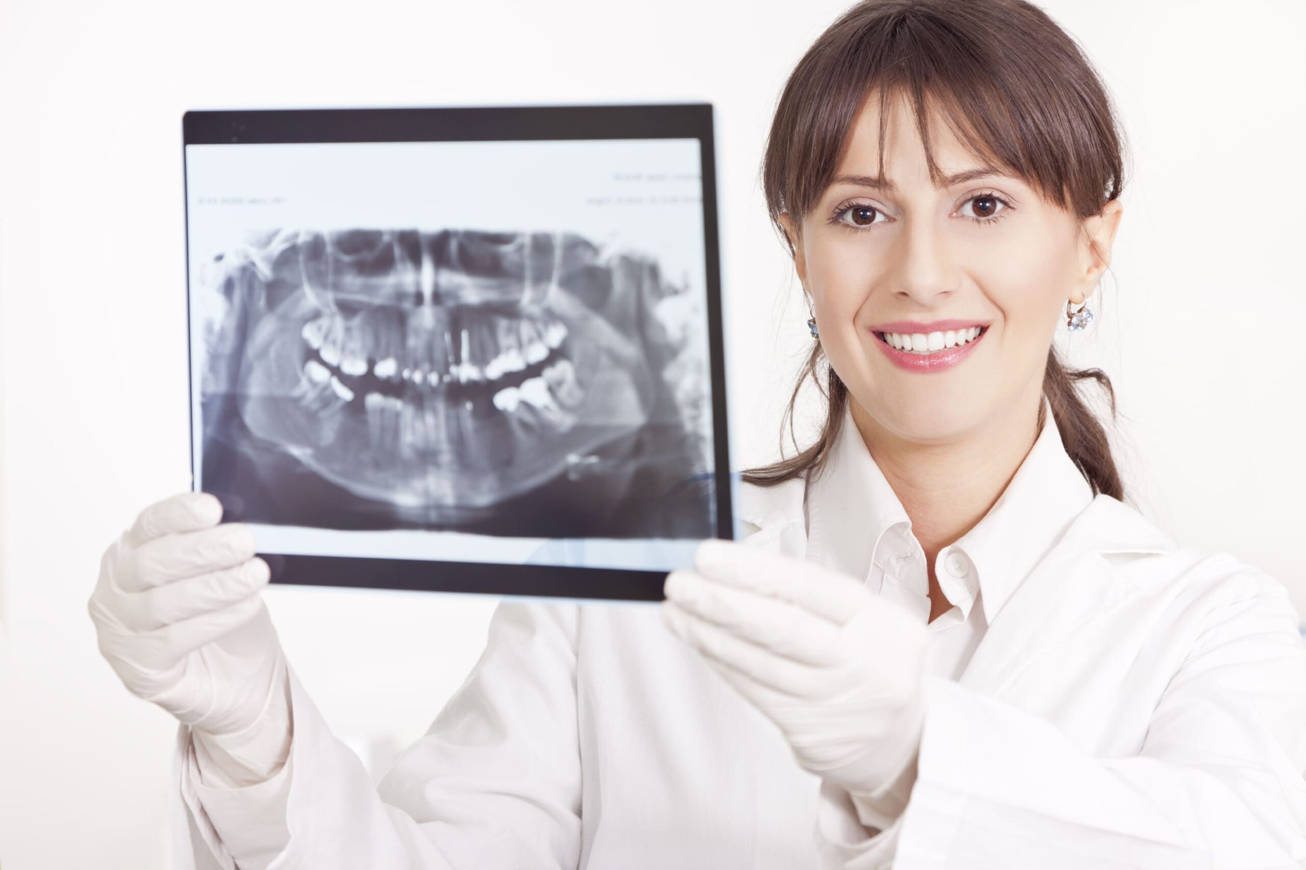 Why Would A Dentist Offer Free X-rays With In-office Treatments?